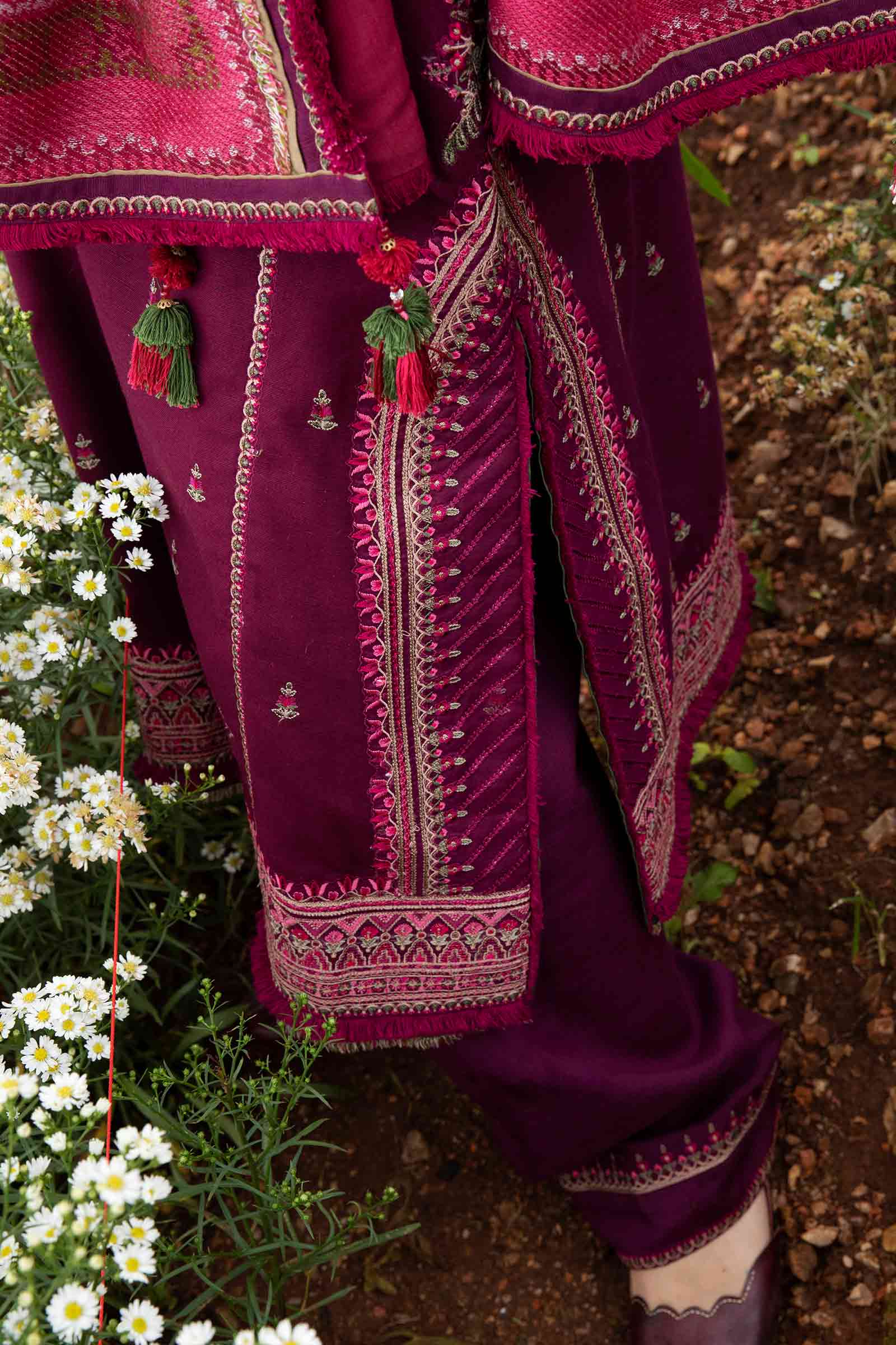 Zara Shahjahan Luxury Winter Collection (with Shawl) – WS22-Ezel - Image 5