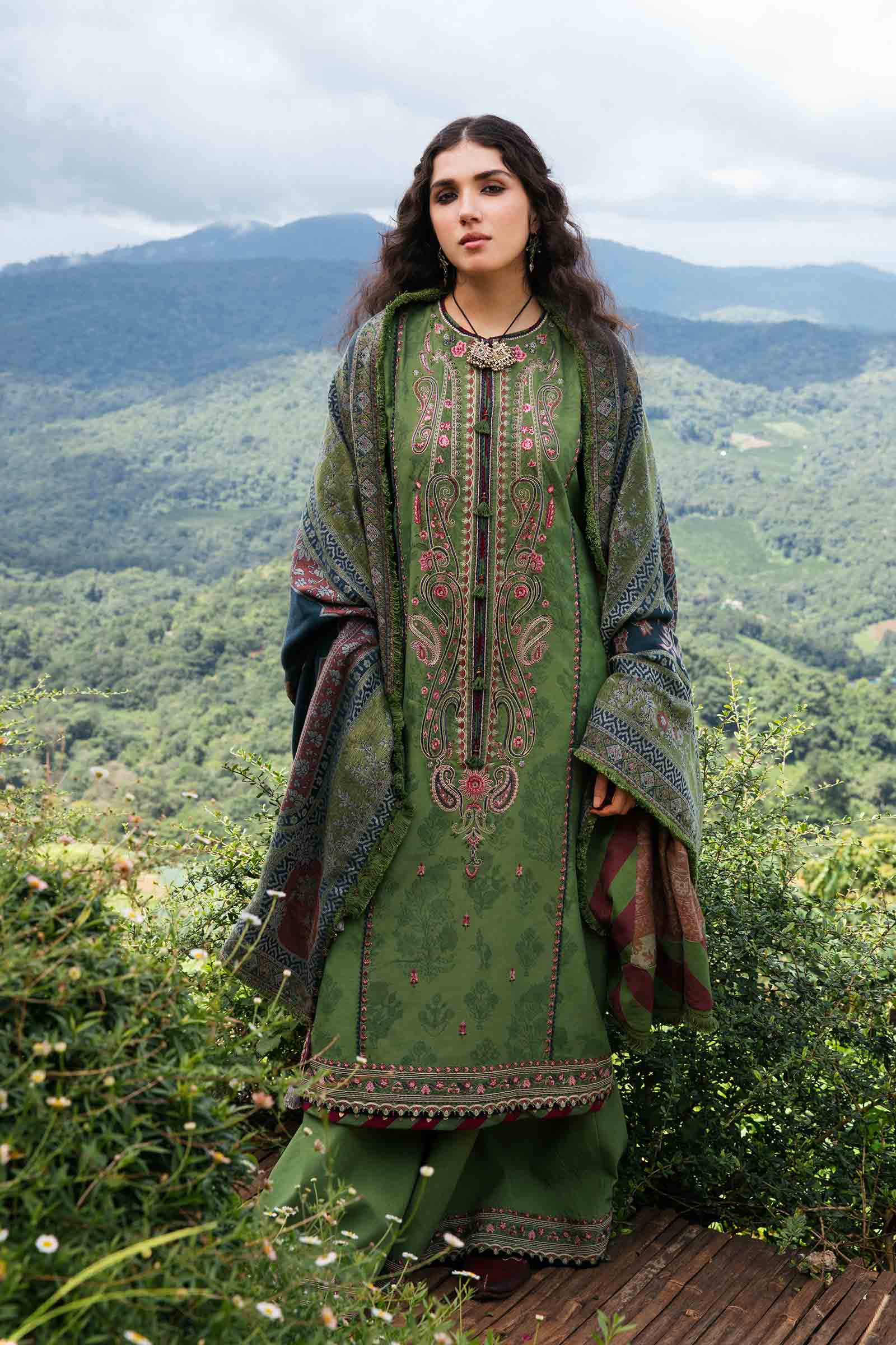 Zara Shahjahan Luxury Winter Collection (with Shawl) – WS22-Zoya