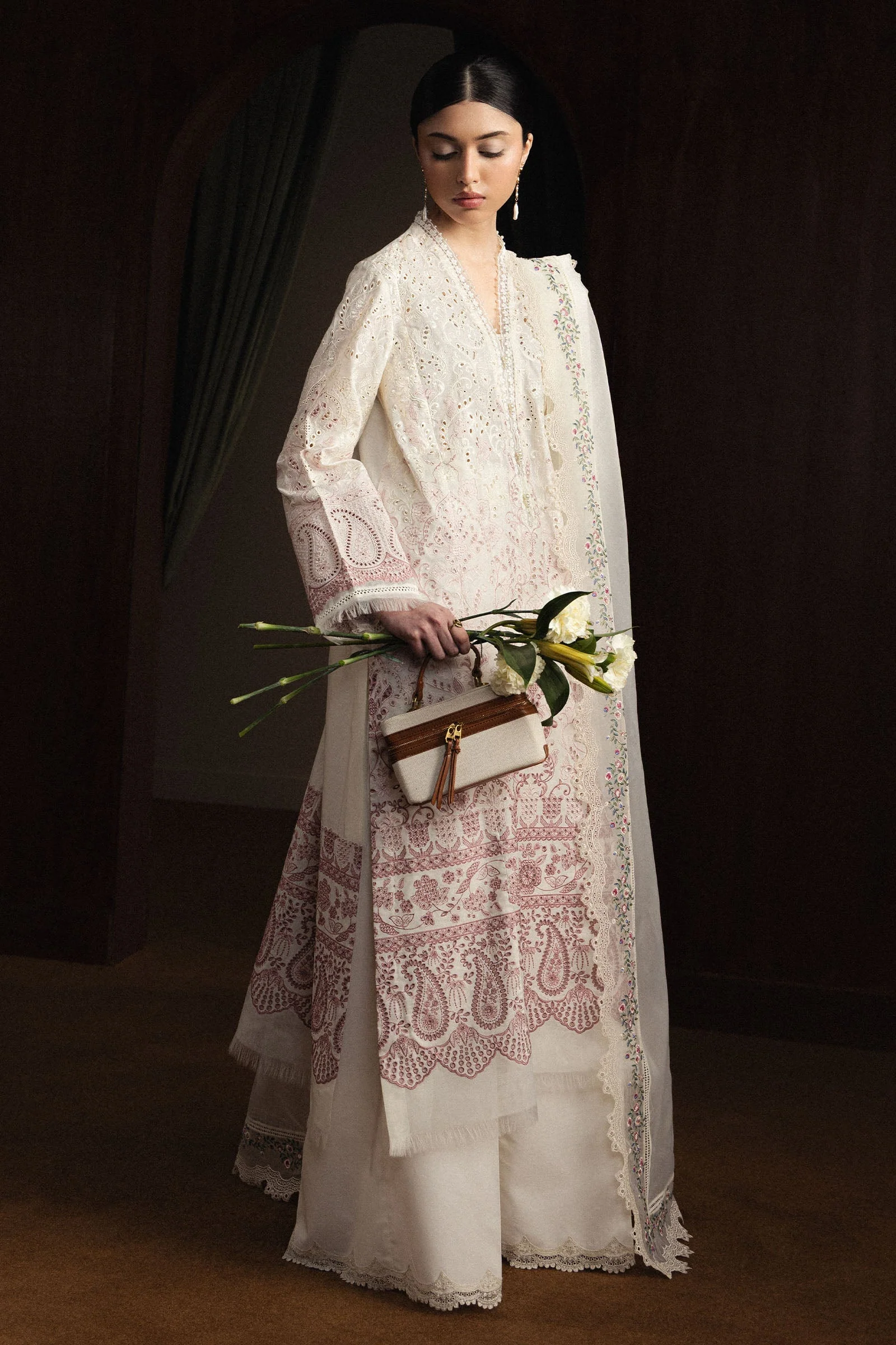 Zara Shahjahan Satori Luxury Lawn – Hoshimi-D12
