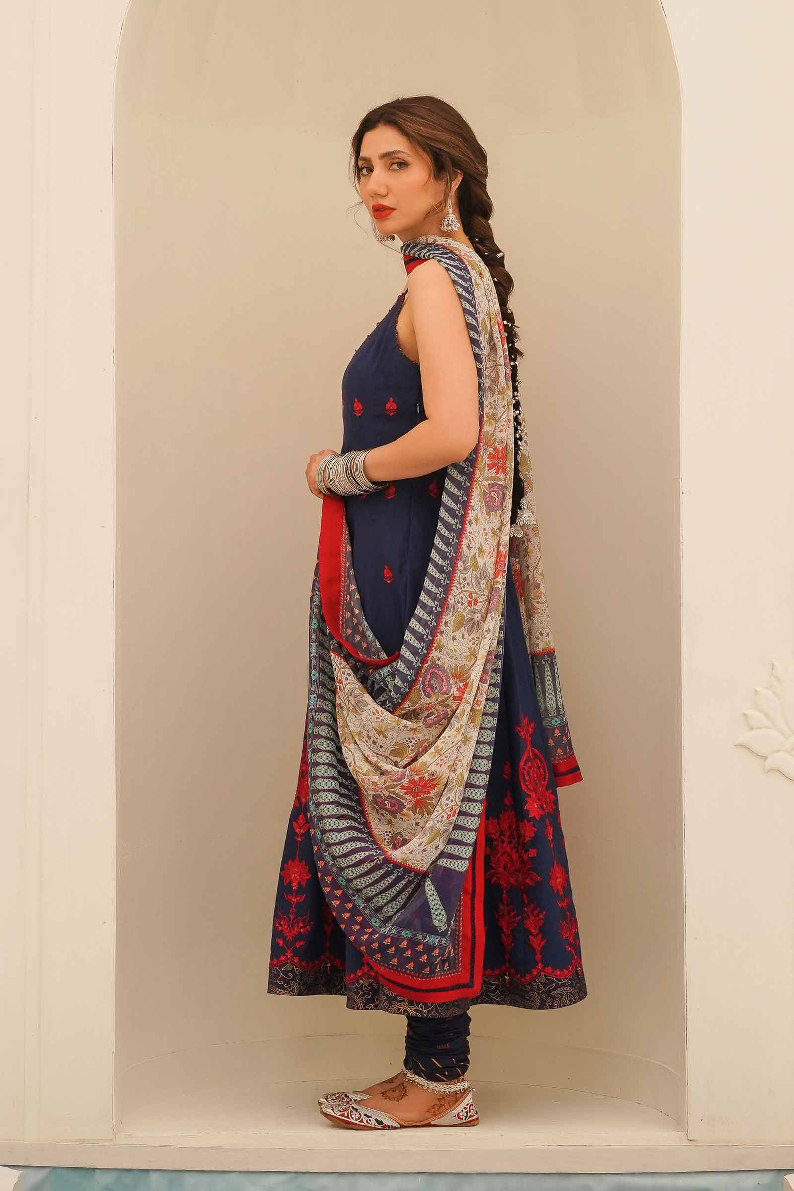 Zara Shahjahan Spring/Summer Lawn Collection 2023 – D23-10A - Image 2