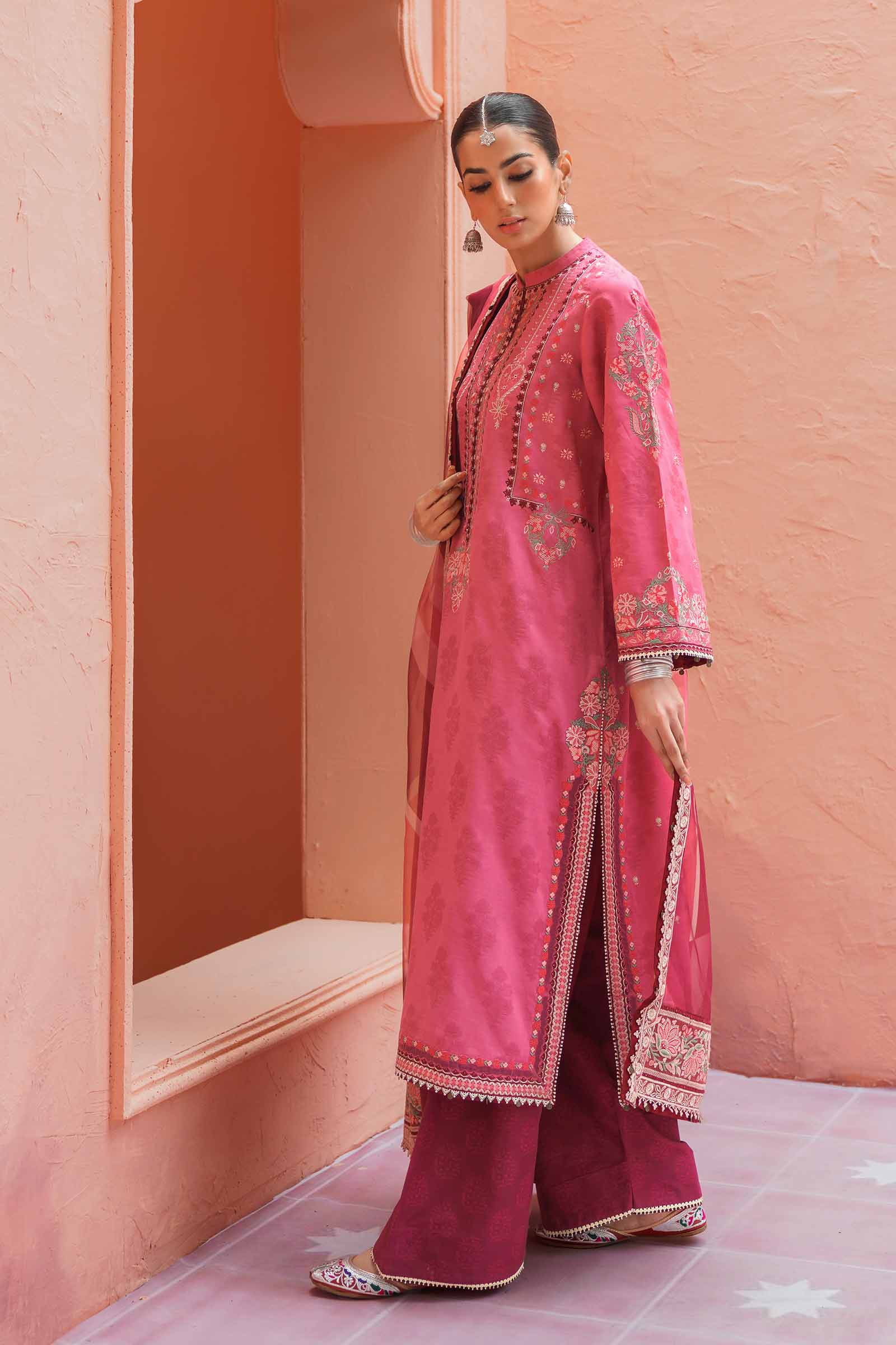 Zara Shahjahan Spring/Summer Lawn Collection 2023 – D23-14A - Image 4