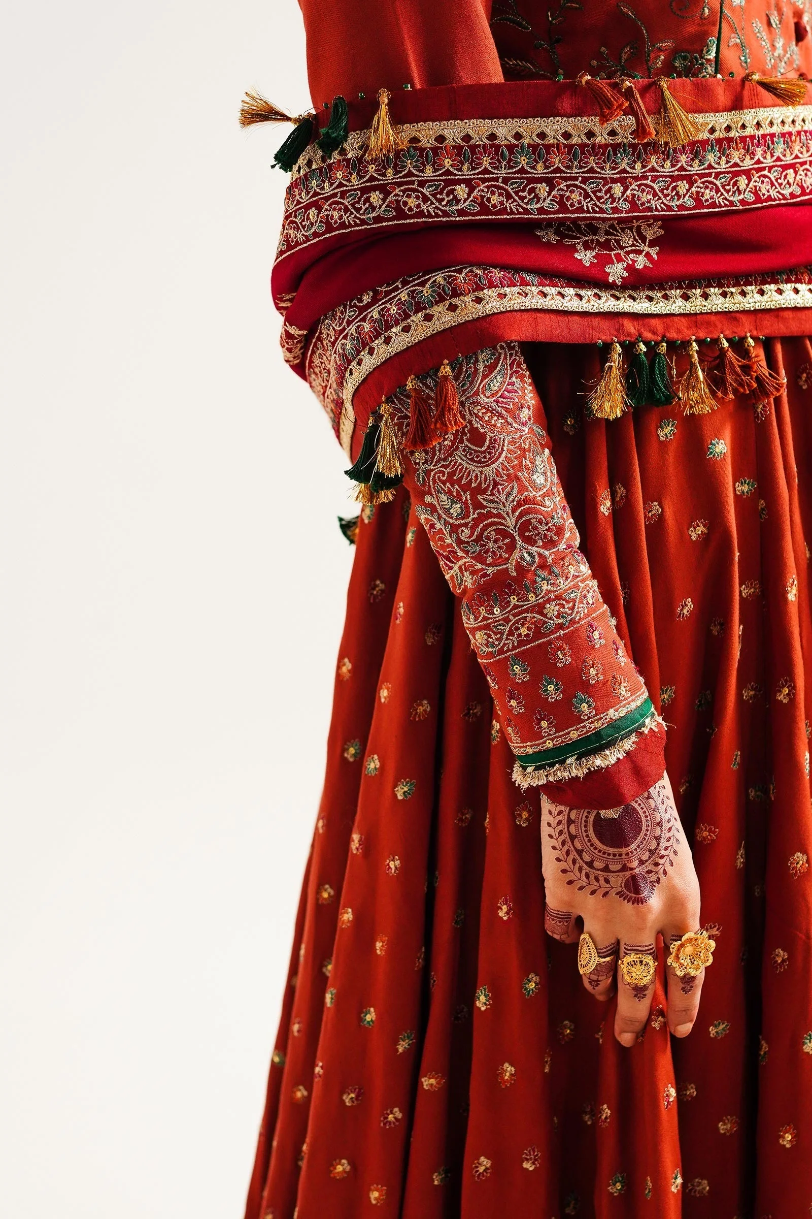 Zara Shahjahan Winter Collection 2023 – WS23-D4 - Image 7
