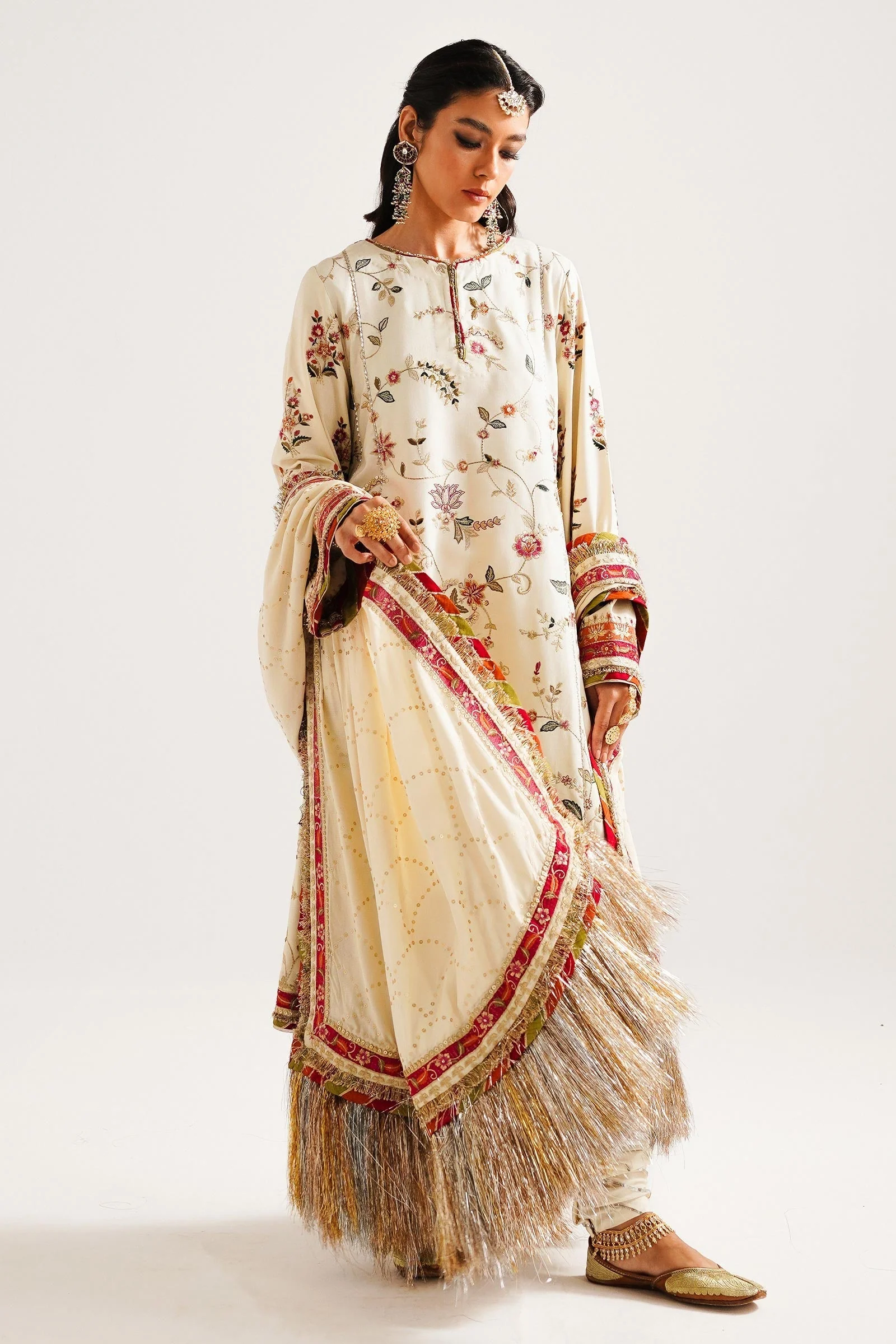 Zara Shahjahan Winter Collection 2023 – WS23-D5 - Image 4