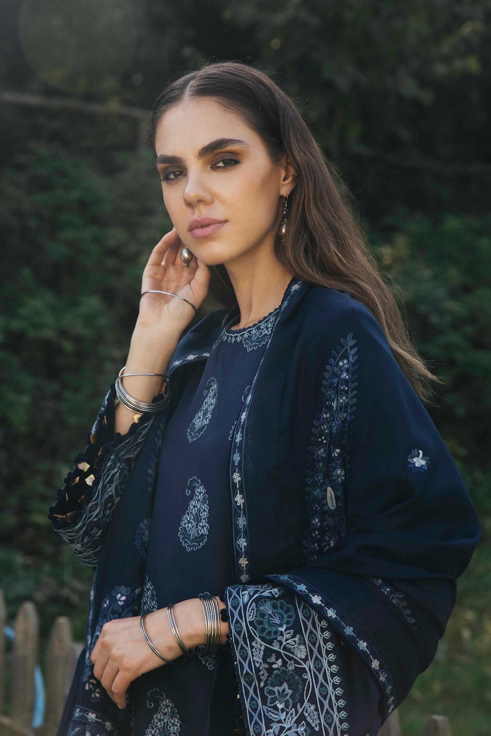 Zara Shahjahan Winter Collection (with Shawl) – Tazkia - Image 3