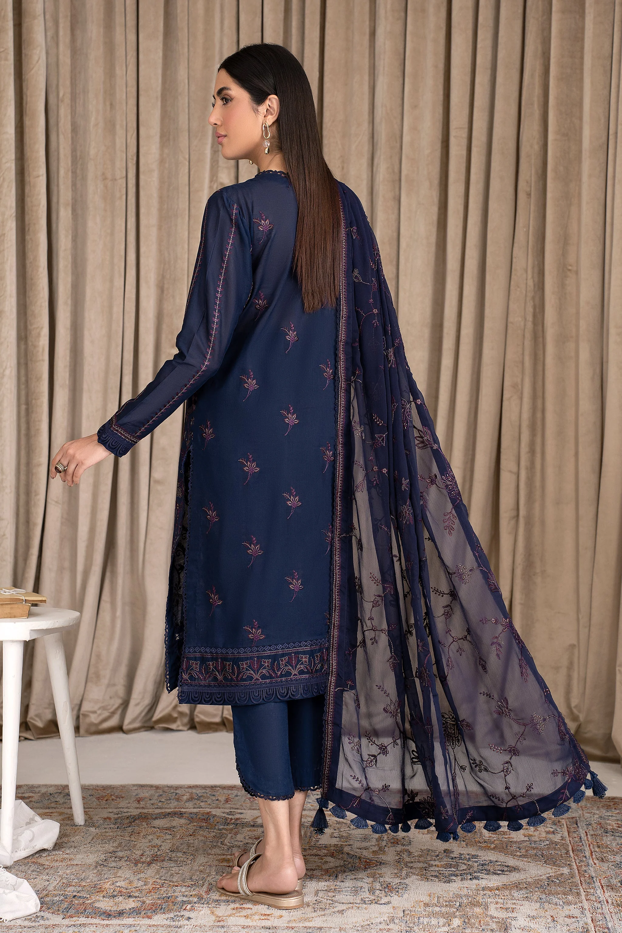 Zarif Eid Lawn Collection 2023 – ZEL 03 Deep Glory - Image 4