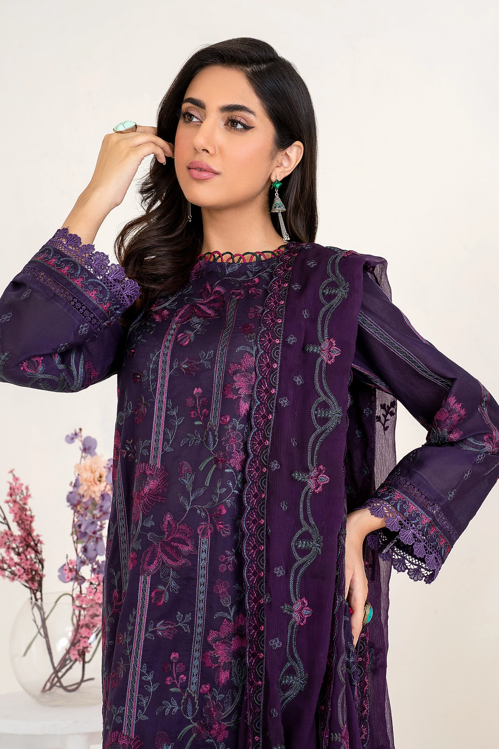 Zarif Eid Lawn Collection 2023 – ZEL 07 Purple Haze - Image 7