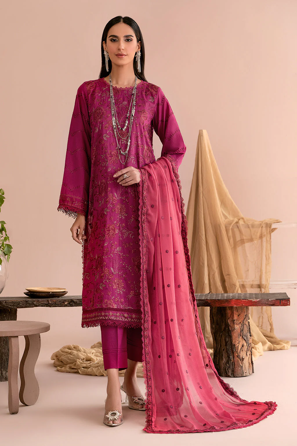 Zarif Festive Eid Lawn Collection – ZEA-02 FUCSHIA - Image 4