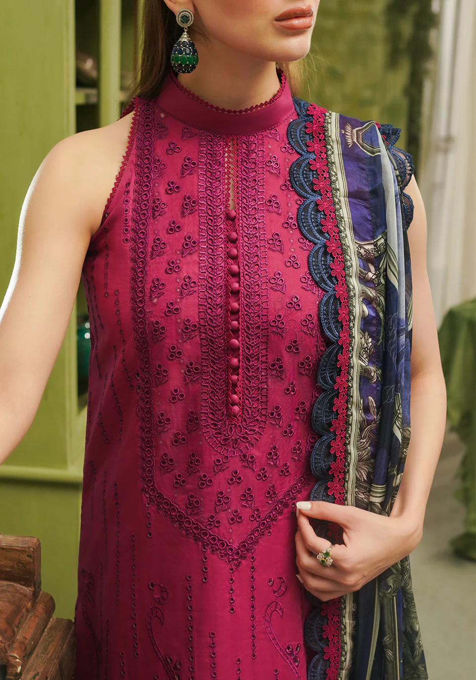 ZarQash Tresor Luxury Lawn – ZQT 0012 ROSA - Image 3