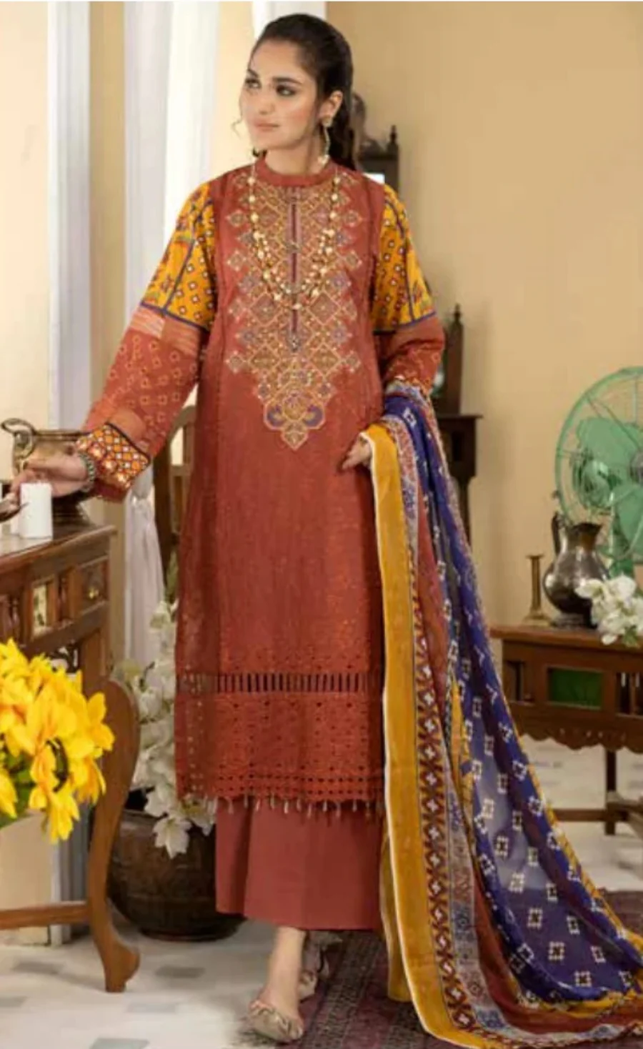 Zebaish Misaal Stitched/Pret Chikankari & Printed Lawn with Chiffon Dupatta – DN2