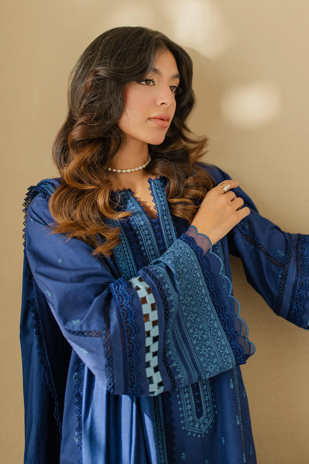 Zellbury Chikankari Lawn – 711 - Image 12