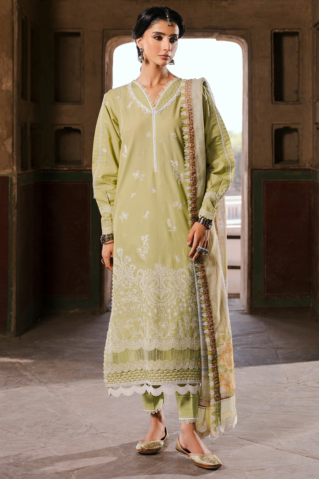 Zellbury Chikankari Lawn – D-0828 - Image 7