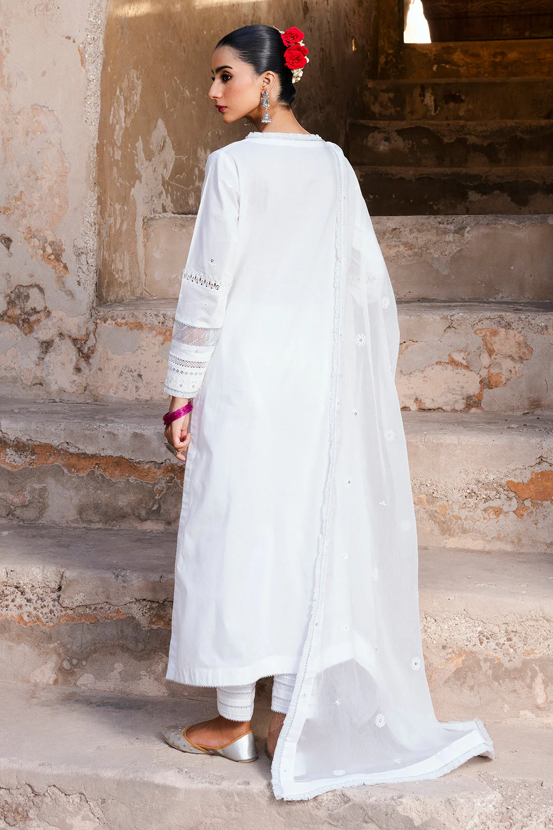 Zellbury Chikankari Lawn – D-0831 - Image 4