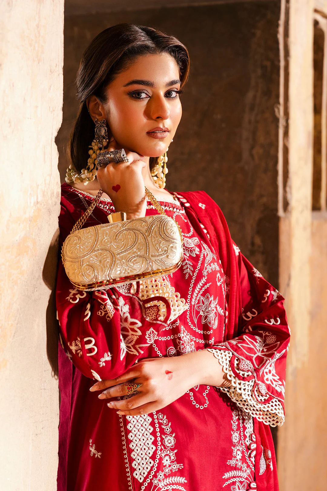 Zellbury Chikankari Lawn – D-0837 - Image 11