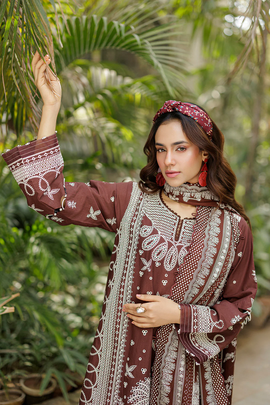 Zellbury Chikankari Lawn – Z-4022 - Image 3