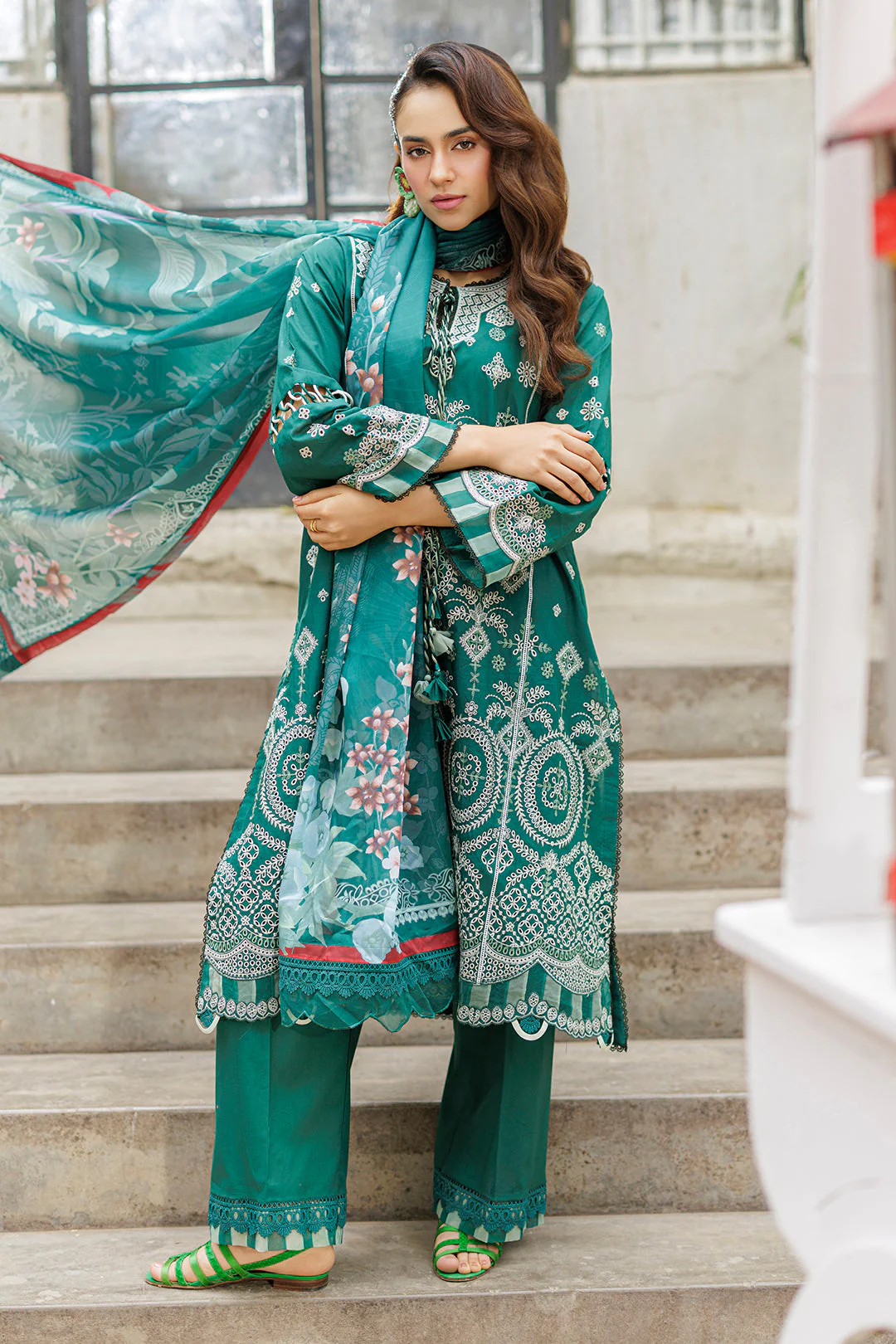 Zellbury Chikankari Lawn – Z-4034 - Image 3