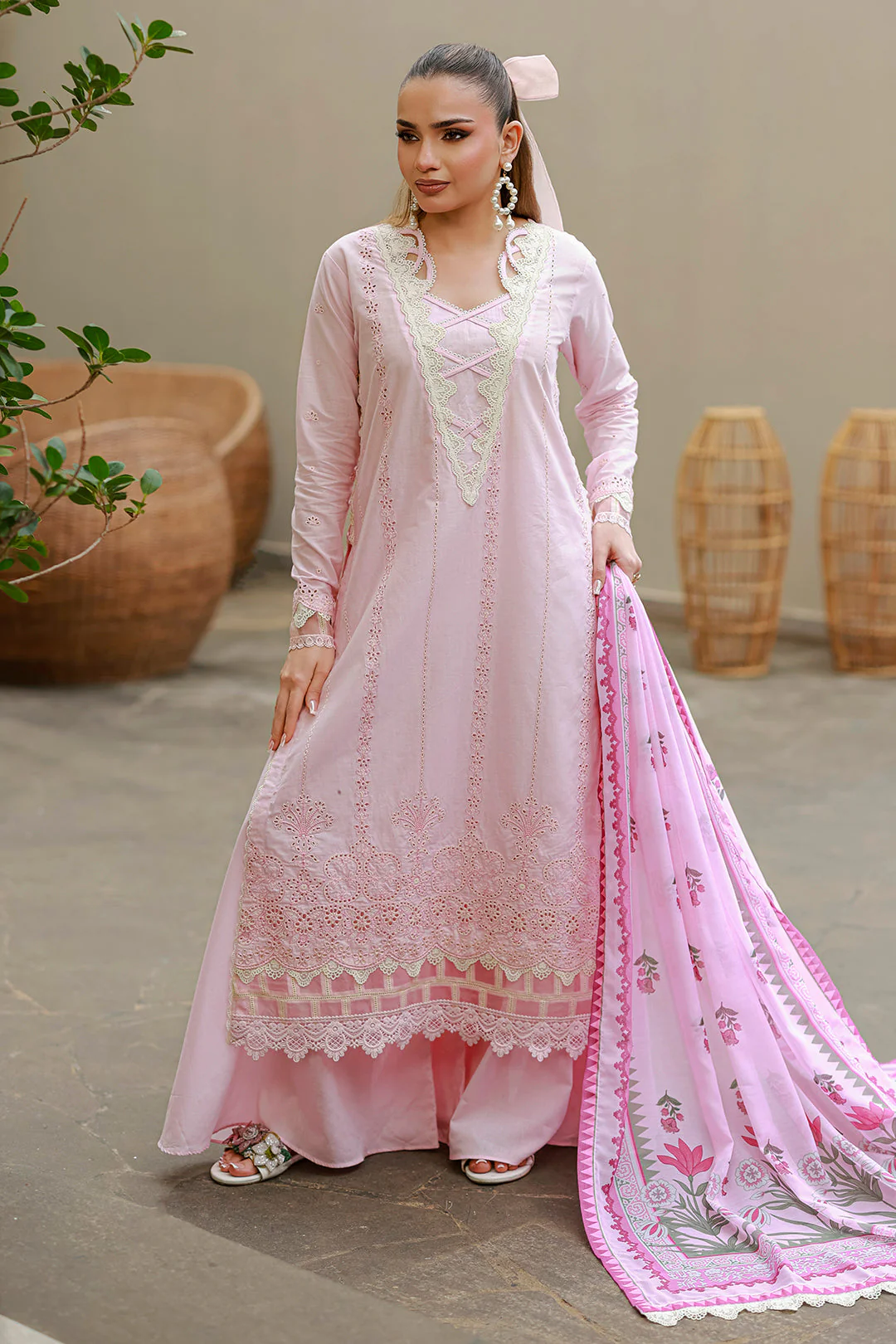 Zellbury Chikankari Lawn – Z-4048 - Image 3