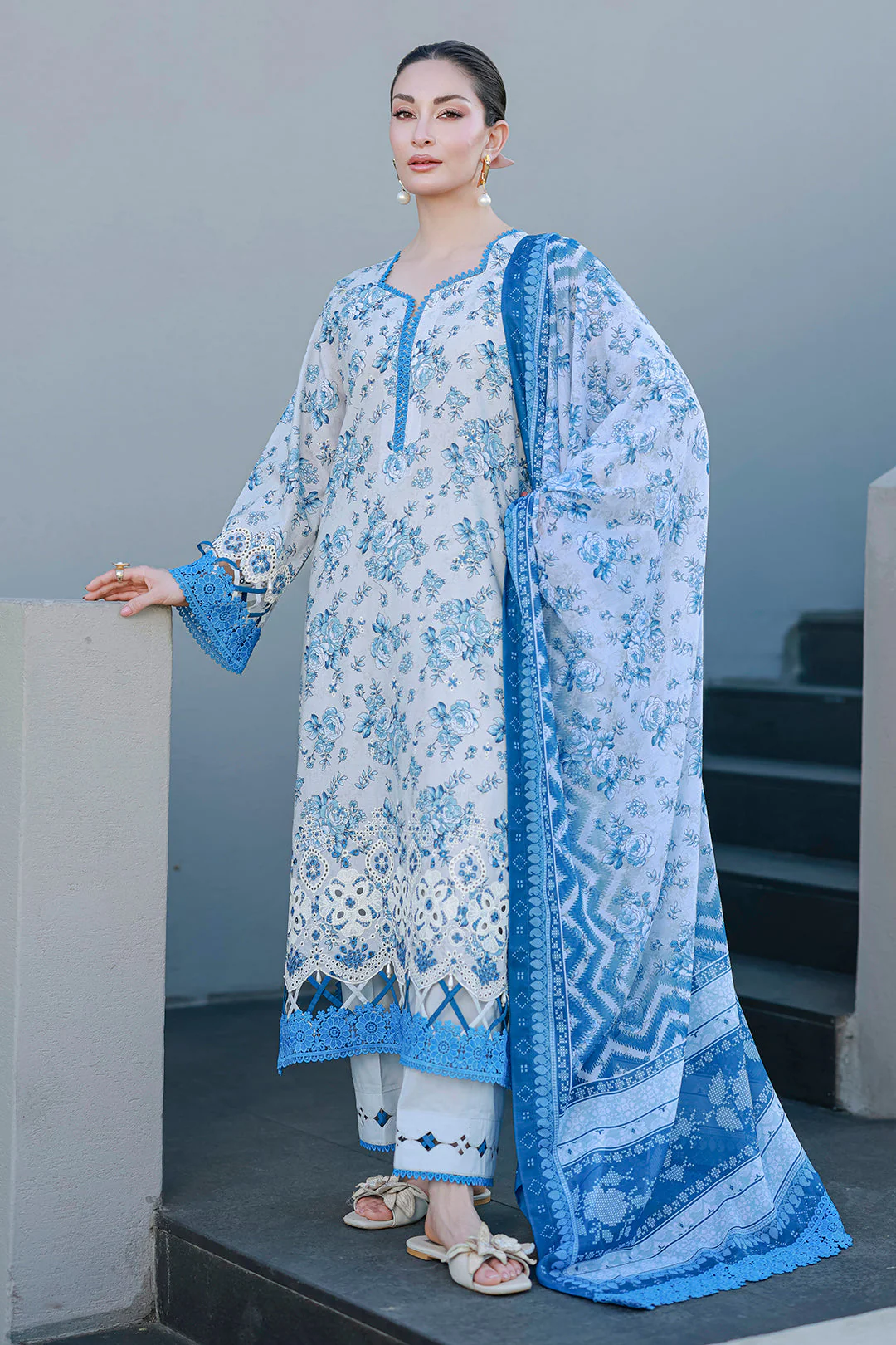 Zellbury Chikankari Lawn – Z-4057 - Image 4