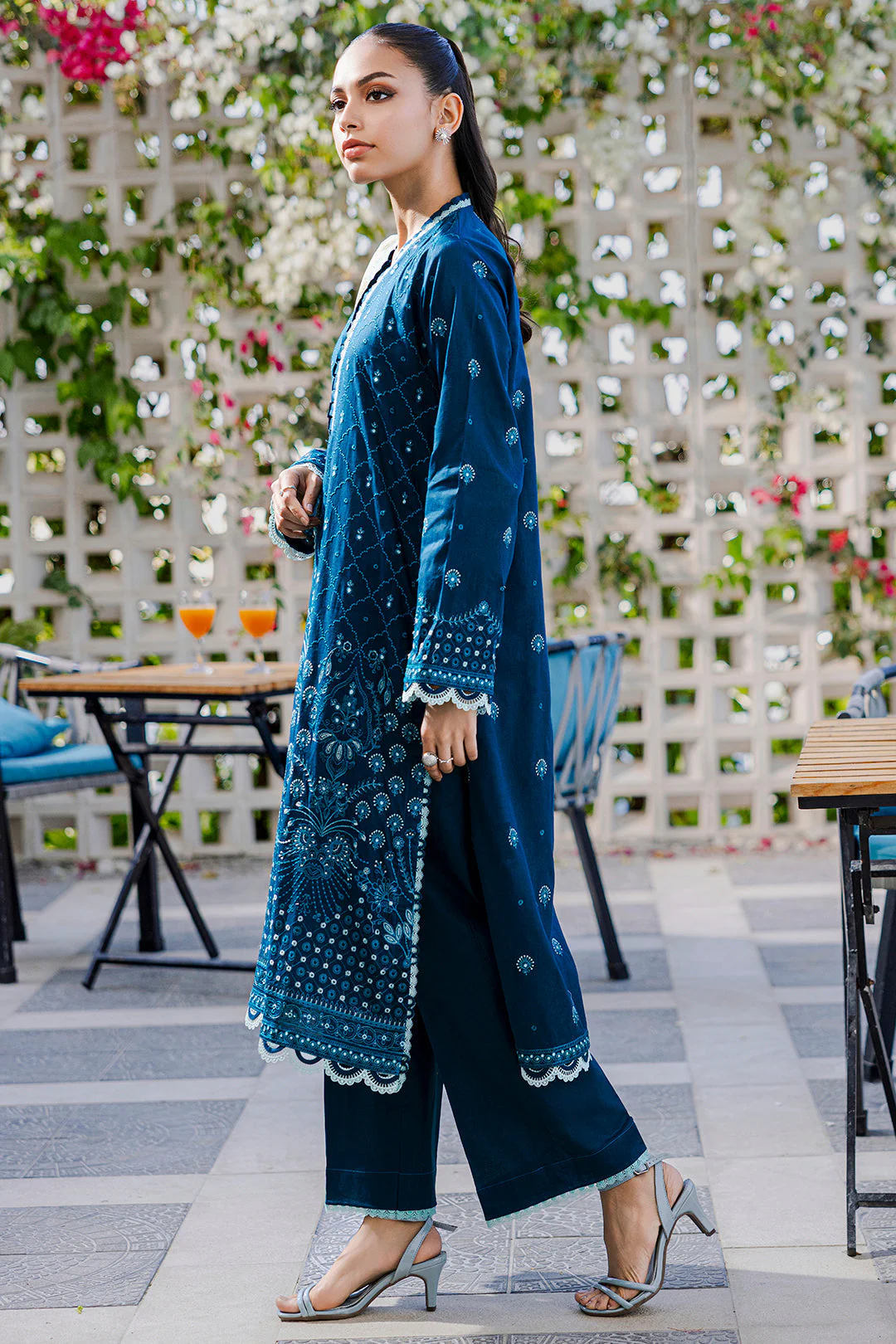 Zellbury Embroidered 3PC Lawn โ 806 - Image 8