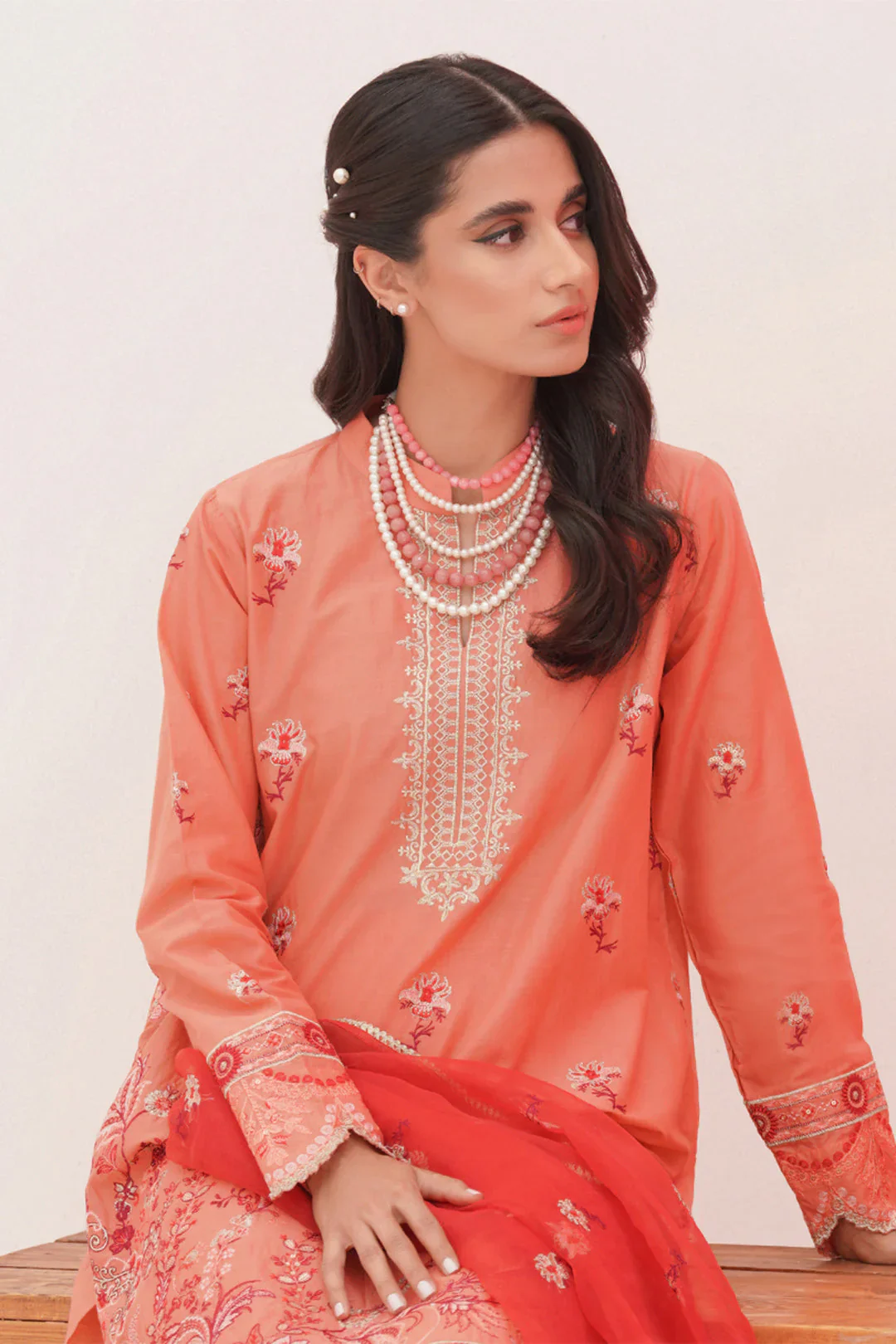 Zellbury Luxury Collection – Embroidered Shirt Shalwar Dupatta - Pink - Lawn Suit WULC22E30365 - Image 4
