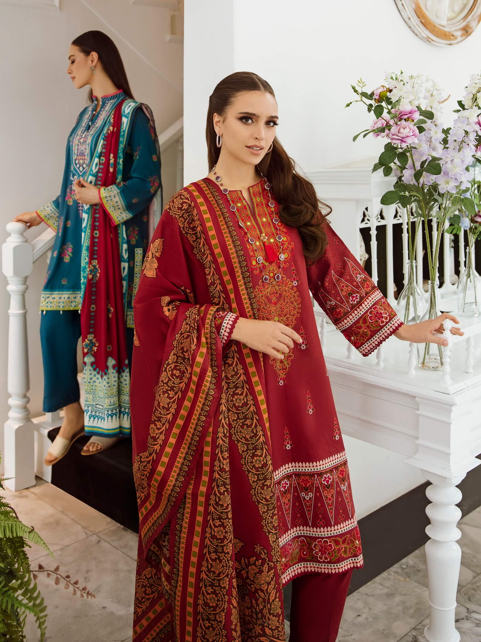 Zellbury Winter Embroidered Khaddar 3Pc Suit WUW23E30691 - Image 2