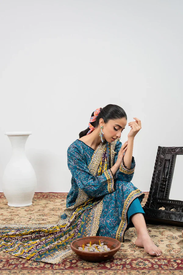 Zesh Cutwork Lawn Vol-5 – D-1 - Image 4